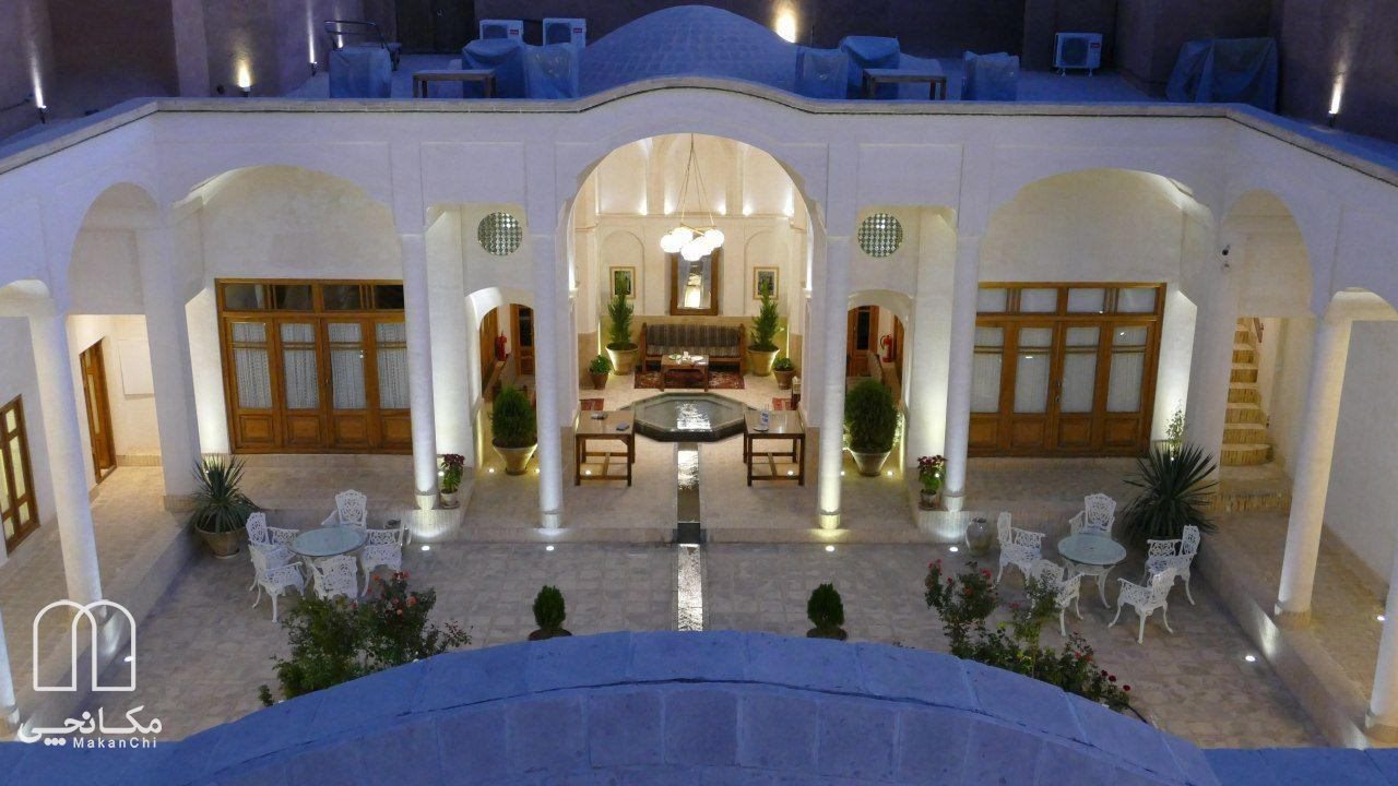 هتل سنتی درب باغ کاشان