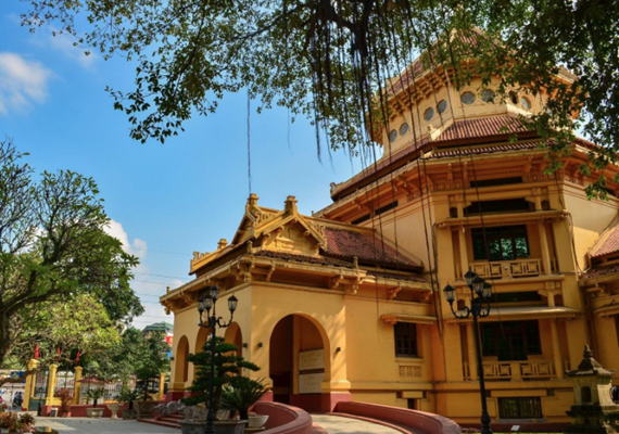 محله فرانسوی (French Quarter): نماد اشرافیت و آرامش