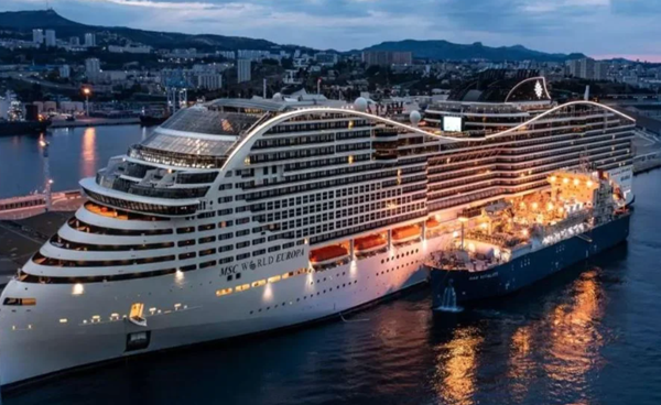 تور کروز خلیج فارس نوروز 1405: انتخابی هوشمندانه و در دسترس