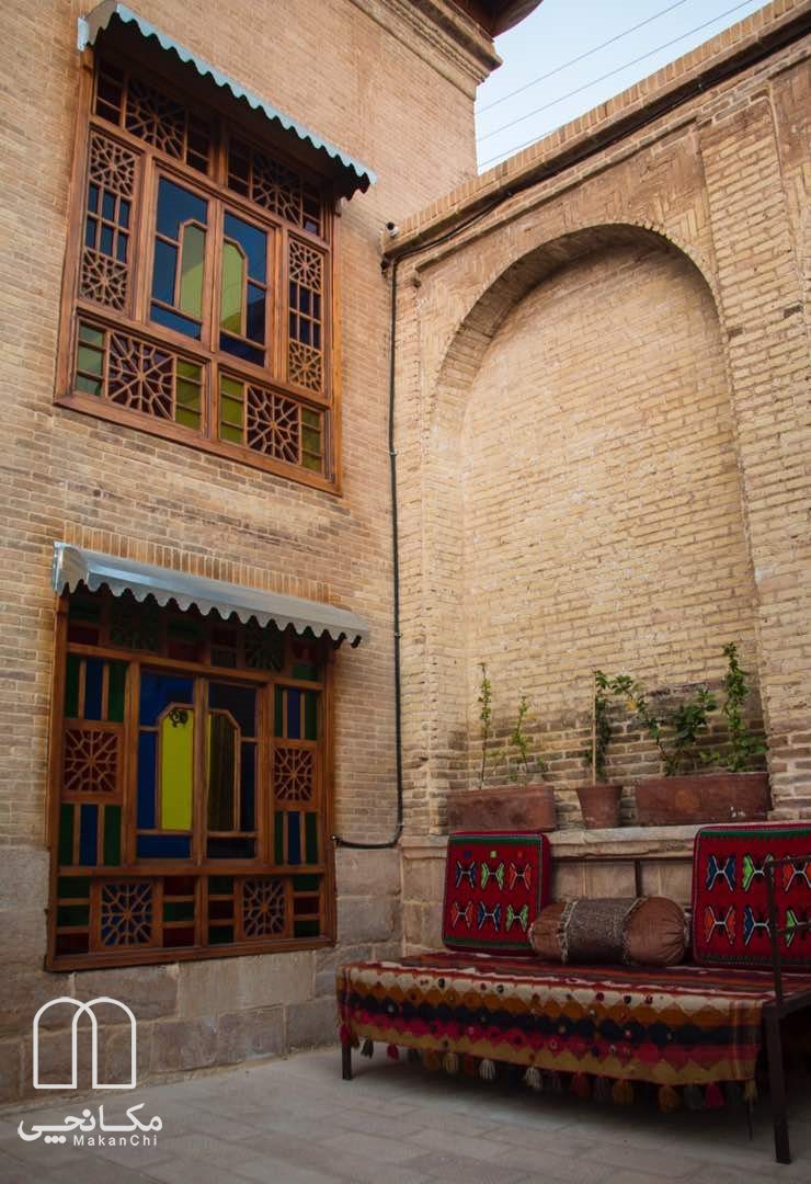 اقامتگاه بومگردی سی راه شیراز