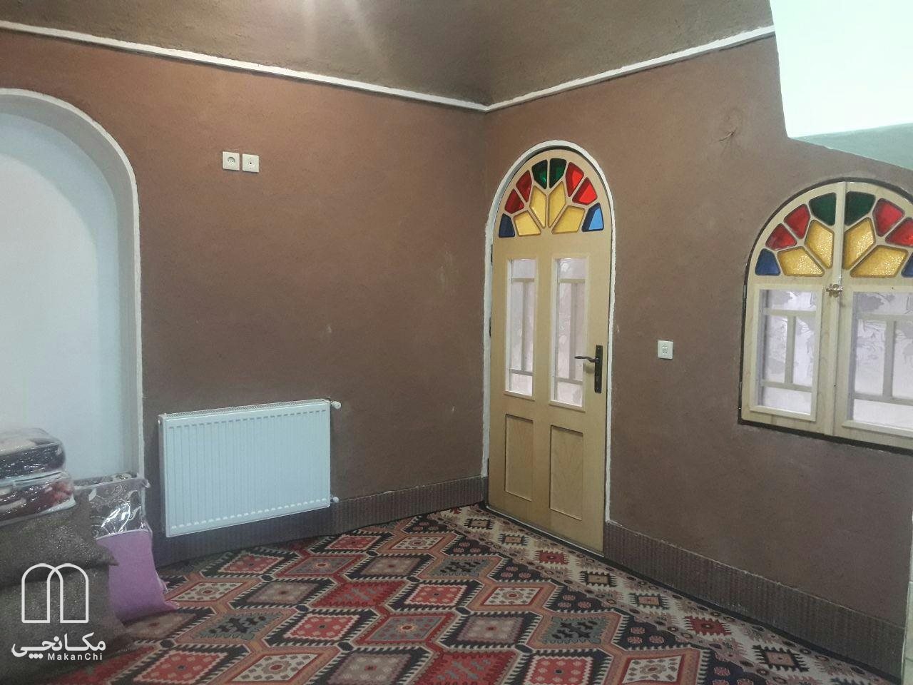 اقامتگاه بومگردی بابا رضا (دربست)