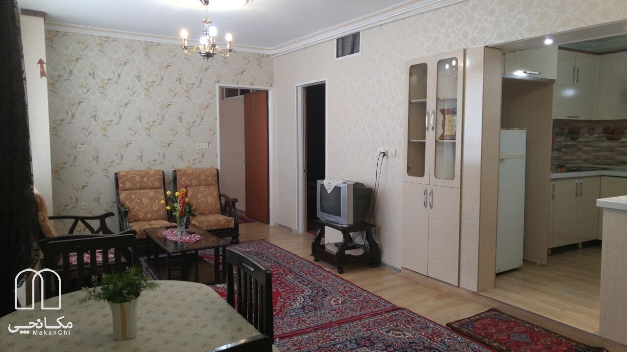 آپارتمان دوخوابه در همدان