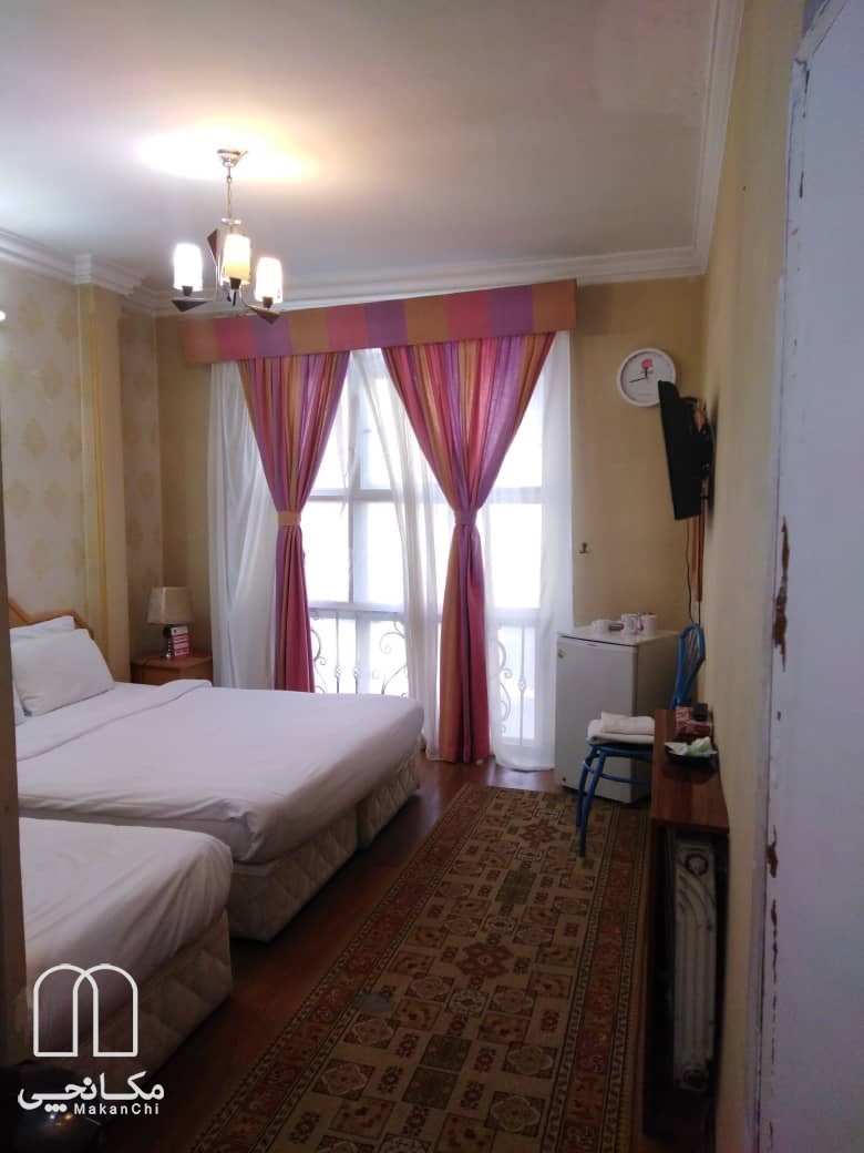 سوئیت دو تخته در هتل آپارتمان یلدا در مشهد