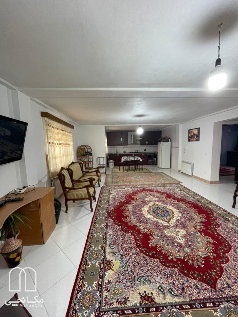 آپارتمان دوخوابه (طبقه همکف)