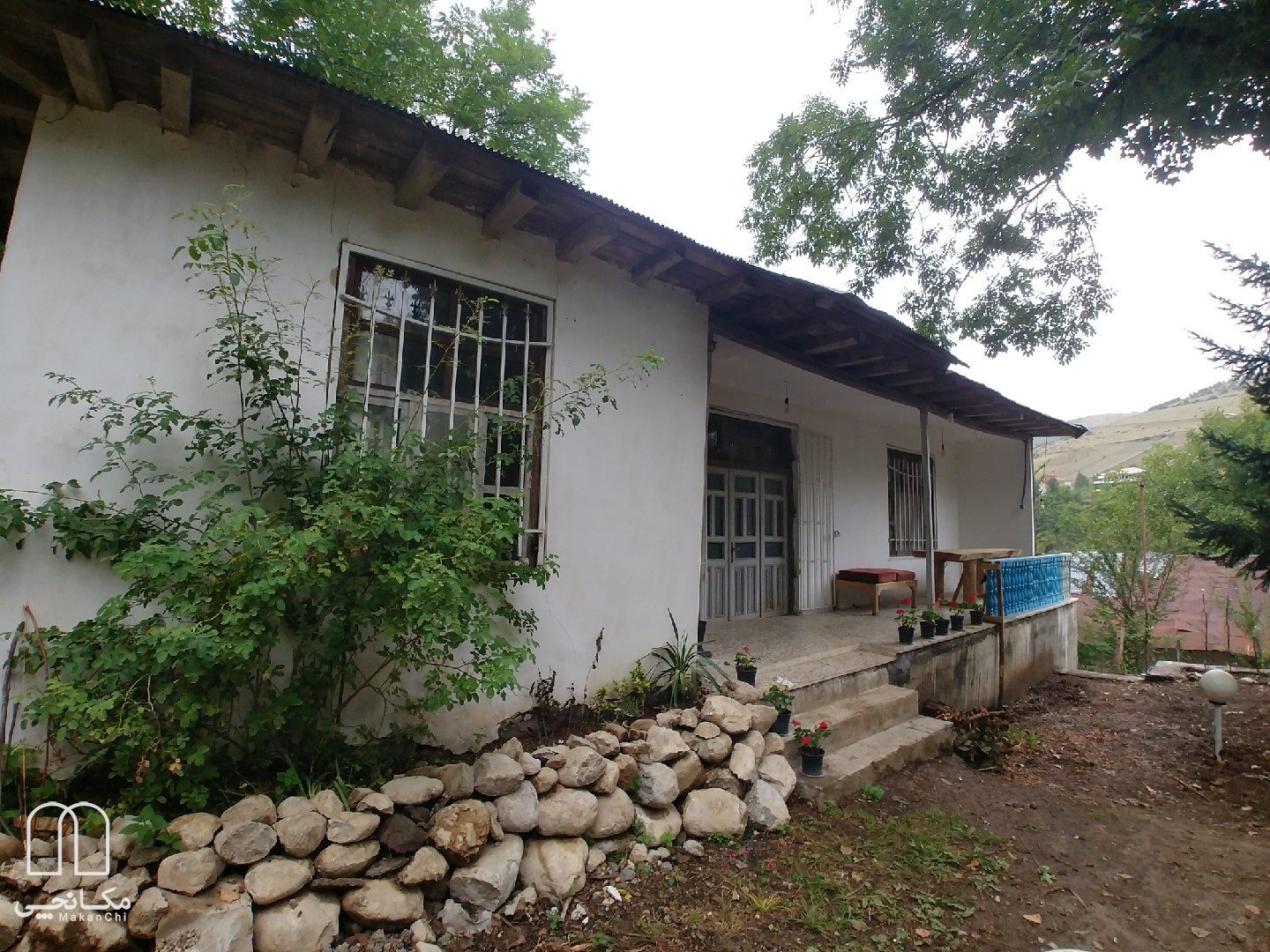 خانه روستایی دوخوابه اِستوگا