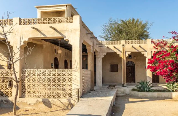 اقامتگاه بومگردی خانه دوست-قشم