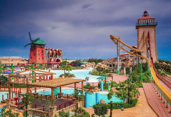 پارک‌ های آبی (Water Parks)