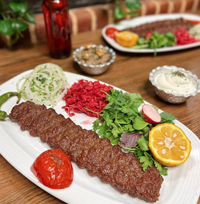 شکم گردی در غرب کشور: بهترین غذاها و رستورانها (بخش اول)