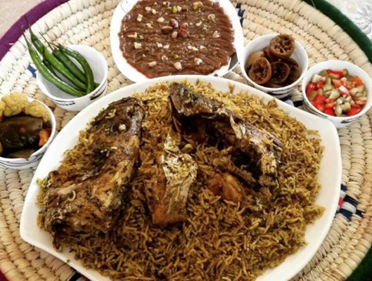 لخ‌ لخ: ترکیب ماهی، برنج و ادویه‌ های محلی