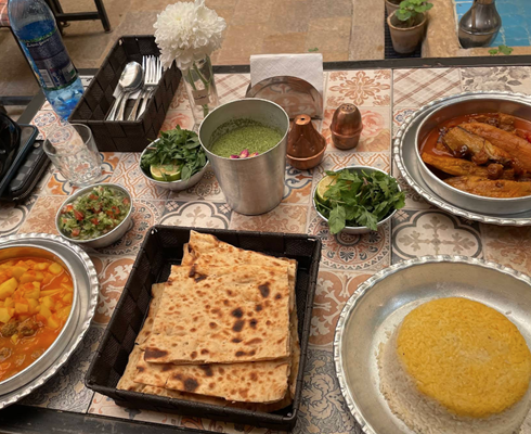 منو و تخصص‌ های غذایی رستوران دوسی شیراز