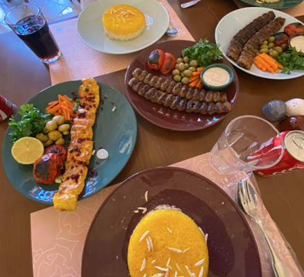 بررسی منو و محدوده قیمت رستوران سرای عامری‌ ها