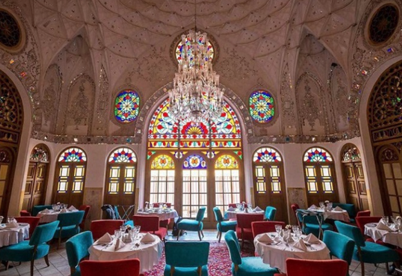 نظرات کاربران رستوران سرای عامری‌ ها (گوگل و شبکه‌ های اجتماعی)