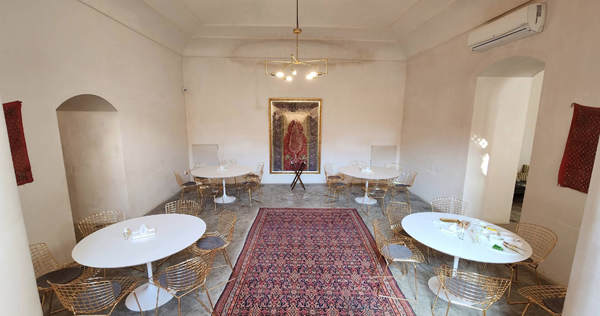 نظرات کاربران کافه رستوران خانه منوچهری (گوگل و شبکه‌ های اجتماعی)