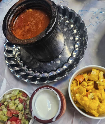 بررسی منو و محدوده قیمت سفره‌ خانه سنتی مظفری