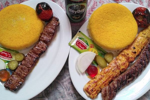 نظرات کاربران سفره‌ خانه سنتی مظفری (گوگل و شبکه‌ های اجتماعی)