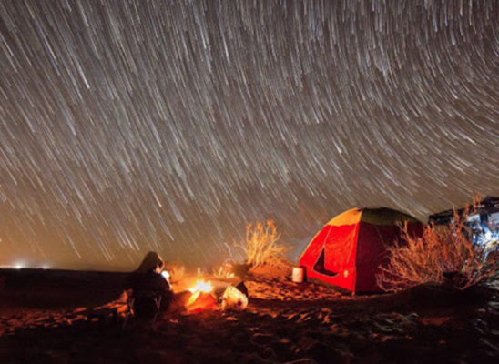 کویر مرنجاب در شب