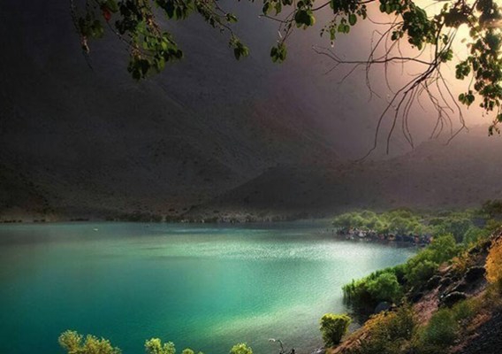 مسیر دسترسی به دریاچه گهر لرستان