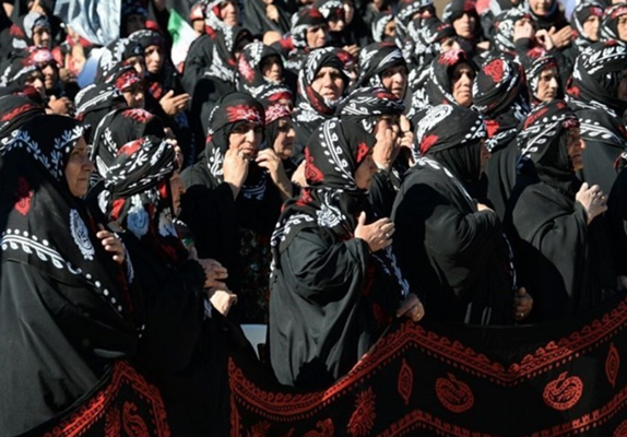 چایینه زنان ایلام: عزاداری زنان