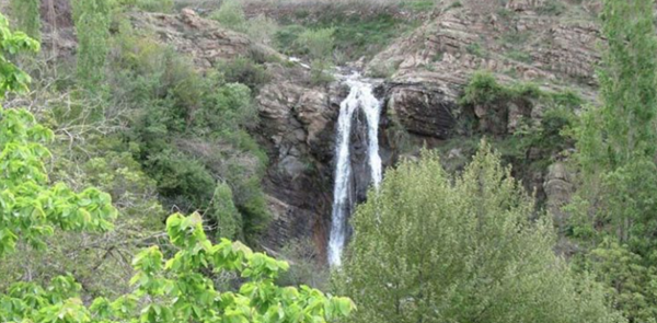 روستای سینک (لواسانات): قدمت و طبیعت در هم تنیده