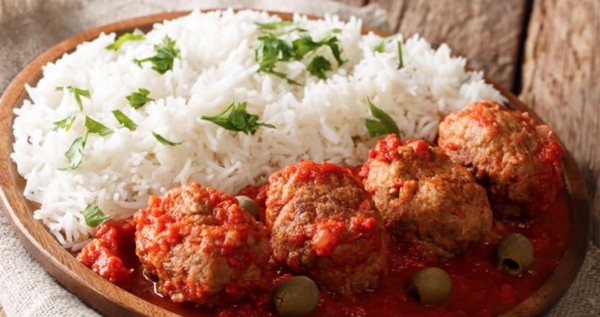 چشیدن طعم غذاهای محلی یونانی