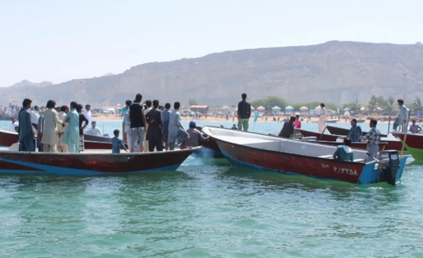 قایق‌ سواری