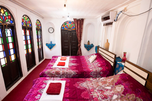 خدمات و امکانات عمارت قاجاریه