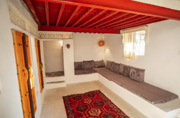 بومگردی پرامکانات (Eco-Luxury)