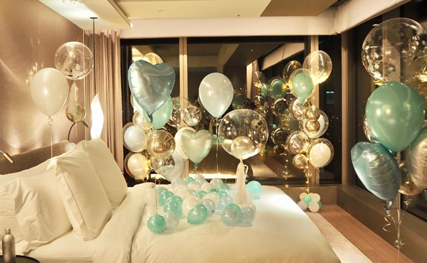 Mandarin Oriental Tokyo و Four Seasons Otemachi