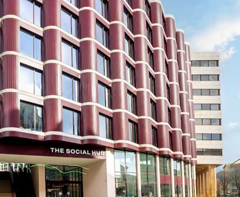 سوسیال هاب پورتو: مرکز نوآوری و ارتباطات