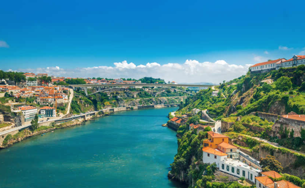پورتو: تمرکز بر رودخانه و فرهنگ محلی