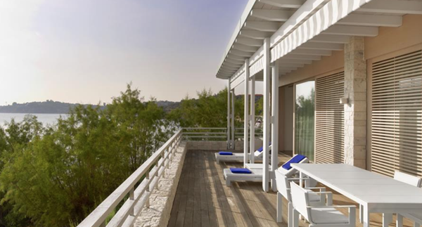 راهنمای انتخاب و نکات کاربردی برای مسافران ۲۰۲۵