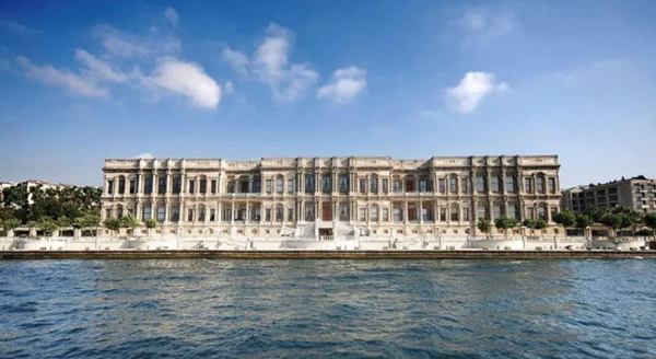 هتل چراغان پالاس کمپینسکی؛ میراث سلاطین در قلب بشیکتاش