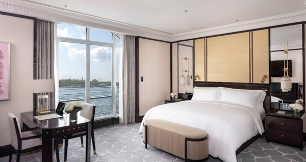 سوئیت&zwnj; های روف&zwnj; تاپ و ویوی پانورامیک پنینسولا