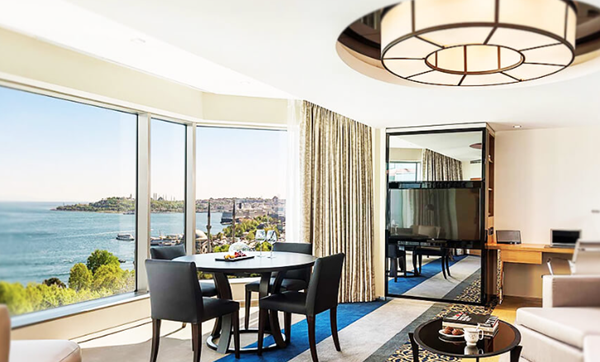 راهنمای تخصصی برای انتخاب و رزرو در بهار ۱۴۰۵